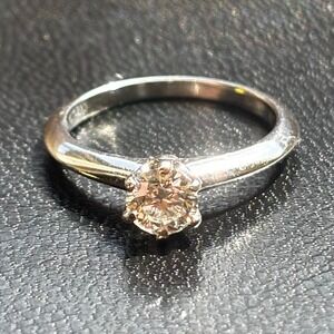Tiffany & Co Platinum 0.46ct Round Diamond Solitaire Engagement RingG VS2 Sz 4.5